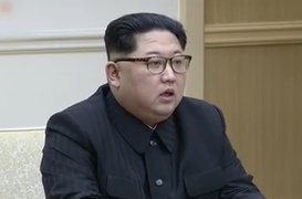 김정은의 속셈을 뭘까. 경제적 보상과 체제보장 안전장치가 손에 잡힐때따지 비핵화 협상을 끌려는 것이 아닐까. 비핵화의 마중물은 넣되 주도할 수 없는 남북의 한계는 70년간 지속된 한반도 셈법이다. 서울 답방으로 만사가 뚫리는게 아니다. 정치적 성과는 비핵화의 얼개가 가시권에 들어 온후에 자랑해도 늦지 않다.
