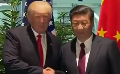 새해에 세계경제가 꺾일 것이란 전망이 나오는 가운데 트럼프와 시진핑이 양국간 무역충돌해법의 실마리를 찾을지 세계가 주목하고 있다.