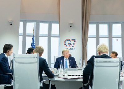 프랑스에서 열리는 G7정상회담 장면. 왼쪽이 아베 총리이고 가운데가 트럼프 대통령이다/ 사진= 트럼프 트위터.