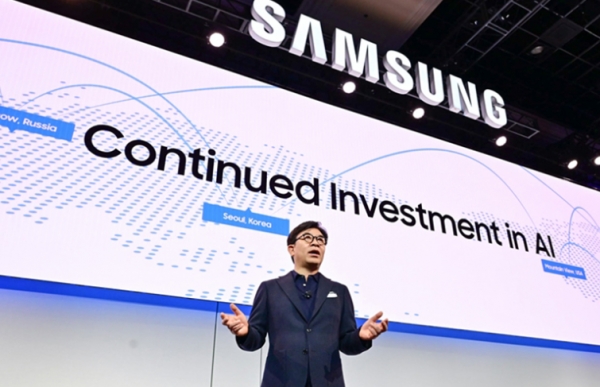 삼성전자 김현석사장이 CES 2019 프레스 컨퍼런스에서 발표하고있다. /사진제공:삼성전자