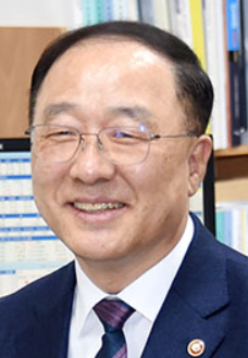 신임 홍남기 기획재정부 장관 겸 부총심. 사진= 기획재정부 제공.