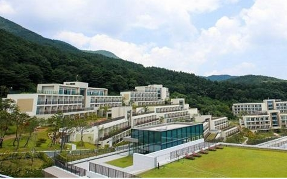 삼성이 제공하겠다는 삼성인력개발원 영덕연수원은 영덕군 병곡면 칠보산 인근에 위치한다/사진=삼성그룹.