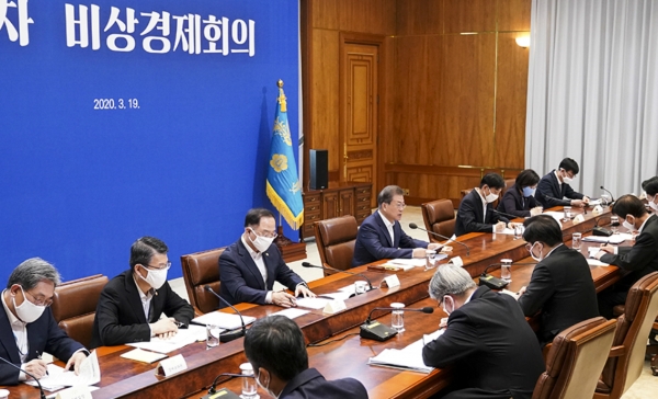 문재인 대통령은