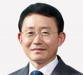 롯데건설 하석주 대표이사(사진)가 2020년 6월 호국보훈의 달을 맞아 대외 유공인사 포상대상자로 선정되어 지난 25일 서울 서초구 소재 서울남부보훈지청 4층 호국홀에서 국가보훈처장 감사패를 받았다. 사진=롯데건설.