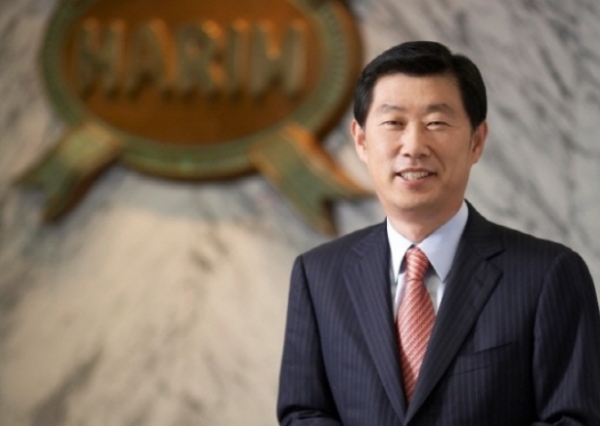 하림그룹은 김홍국 회장이 최근 바이든 당선인의 측근인 크리스 쿤스 민주당 델라웨어주 상원의원으로부터 취임식 초청 의사를 전달받았다고 7일 밝혔다. 사진(김홍국 하림 회장)=하림.