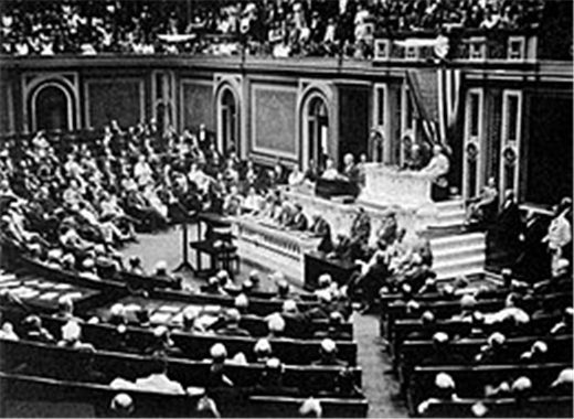 1917년 2월 1일 독일이 ‘무제한 잠수전’ 대상에 미국 등 중립국도 포함시키자 윌슨 대통령은 이틀 후인 3일 의회 연설을 통해 독일과의 단교를 선언한다.