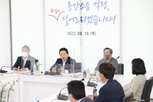 원희룡 국토교통부 장관은 18일 서울 중랑구 망우동 소재 임대주택에서 층간소음 관련 간담회를 열고 이 같은 '공동주택 층간소음 개선 방안'을 발표했다.사진=국토교통부.