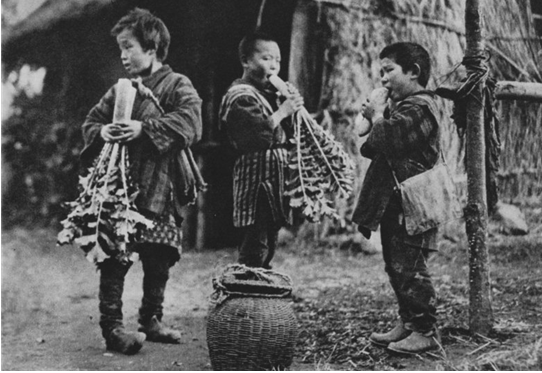쇼와공황으로 피폐해진 일본 농촌의 아이들.