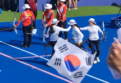 중국과의 결승전에서 한국 선수들이 파이팅을 외치고 있다. 사진=이코노텔링 고현경 기자.